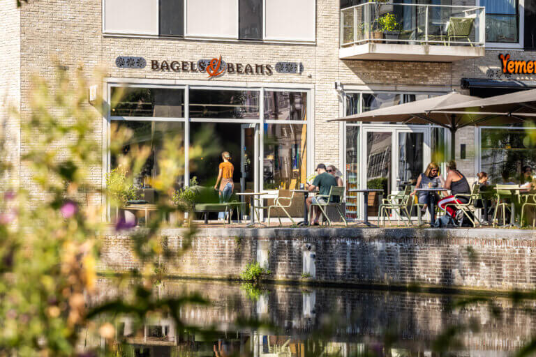 Oostpoort buiten water
