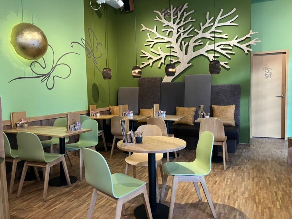 WhatsApp Image 2025-10-02 at 09.42.20