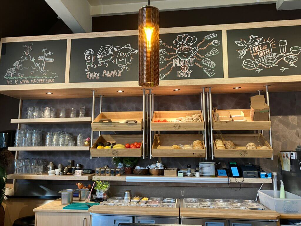 WhatsApp Image 2025-10-02 at 09.59.17 (1)